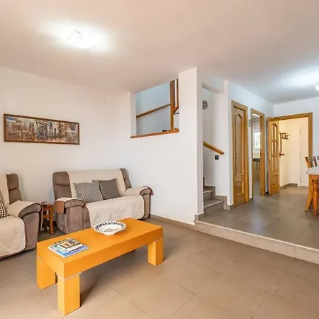 House With Private Solarium, Bbq And شقة *