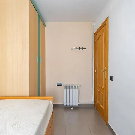 House With Private Solarium, Bbq And Cunit