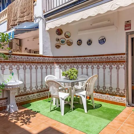 House With Private Solarium, Bbq And *
