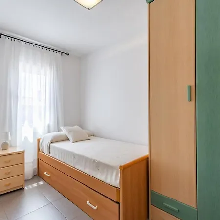House With Private Solarium, Bbq And Apartament Cunit