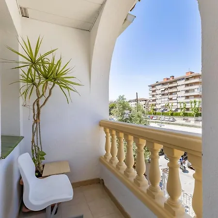 House With Private Solarium, Bbq And Cunit