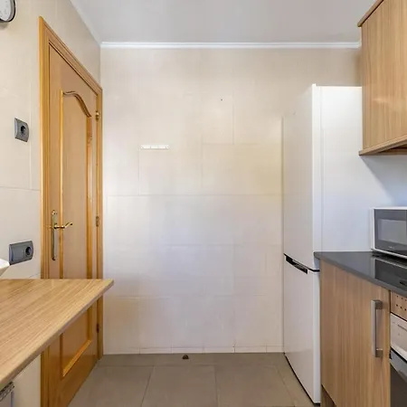House With Private Solarium, Bbq And *